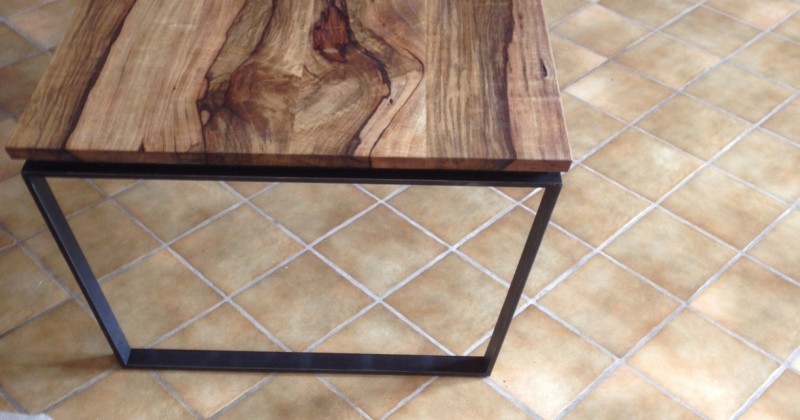 Table basse fer et bois