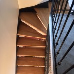 escalier 1/4 tournant bois et métal réalisé par 2 bois et d'acier (ferronnerie ebenisterie forge à dieulefit drôme)